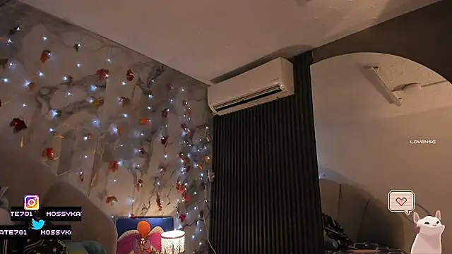 Katemoss70 online show from December 16, 2025, 12:21 pm