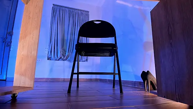 ArchieCollins online show from March 4, 2025, 4:27 am