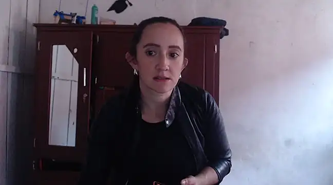 DeepAnal07 online show from March 12, 2025, 5:17 pm