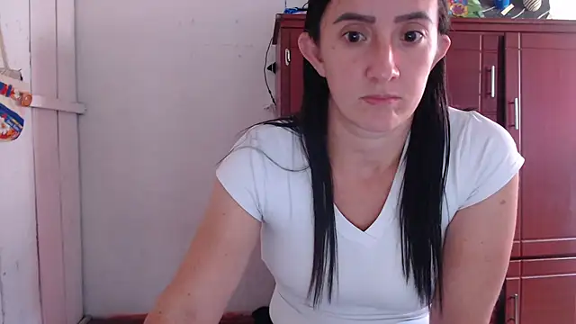 DeepAnal07 online show from September 8, 2025, 5:56 pm