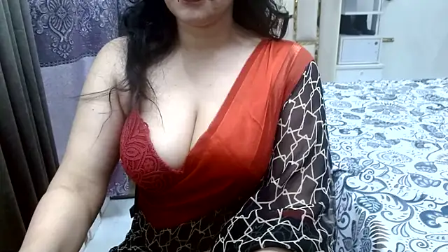 Lovelywife786 online show from June 6, 2026, 5:34 am