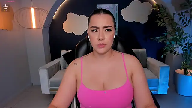 MartinnaBonnet online show from January 10, 2025, 4:41 pm