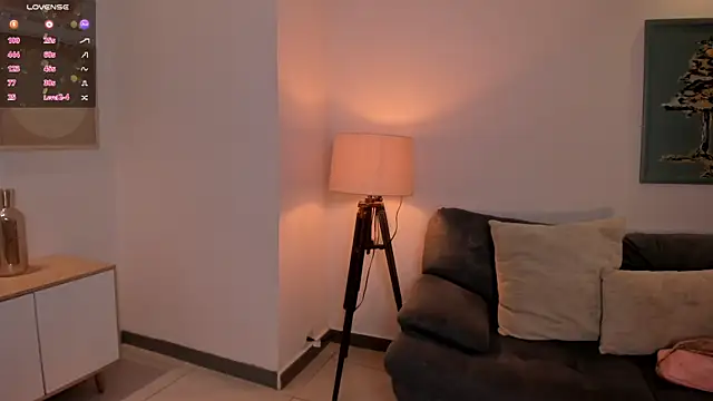 MartinnaBonnet online show from February 19, 2025, 11:25 pm