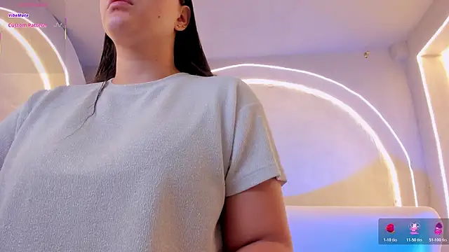 MartinnaBonnet online show from November 19, 2025, 10:26 am