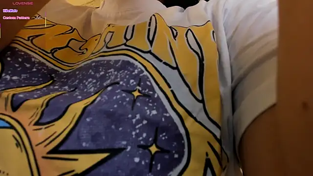 MartinnaBonnet online show from November 28, 2025, 9:56 am