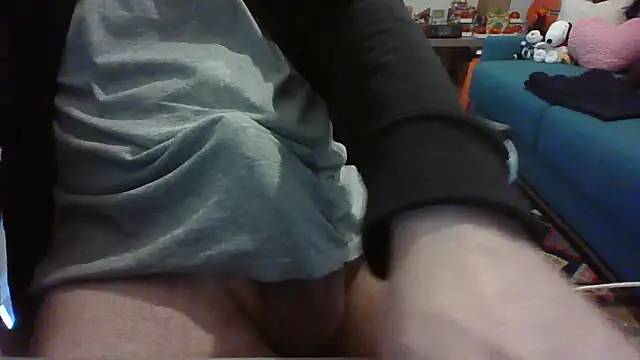 alessexxx24 online show from April 24, 2026, 11:23 am