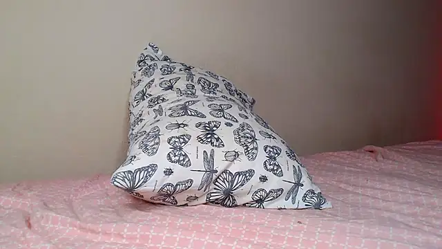 Just alice online show from October 2, 2025, 5:42 pm