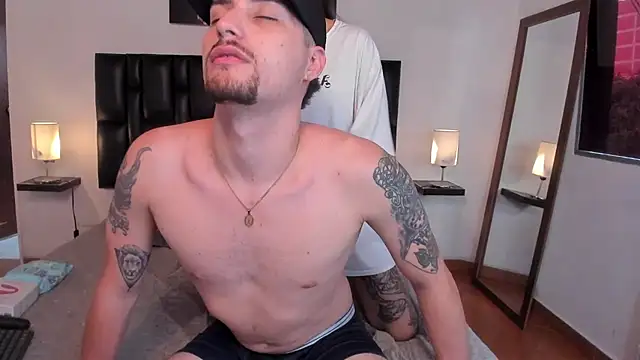 Pleasure Vibes23 online show from January 24, 2025, 8:54 pm