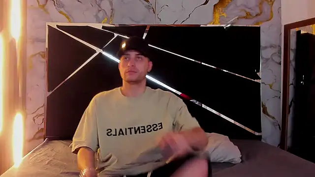 Pleasure Vibes23 online show from March 14, 2025, 9:00 pm