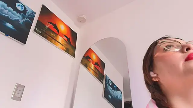 Pleasure Vibes23 online show from October 18, 2025, 3:46 pm