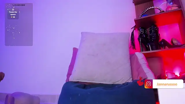 EmmaRusso online show from March 21, 2026, 9:29 pm