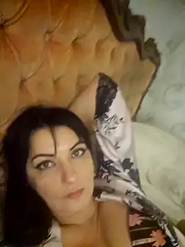 Flo Sandra online show from January 16, 2025, 8:25 pm