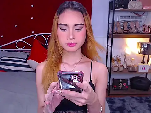 MeatyhorsecockMistress online show from February 1, 2026, 9:30 am