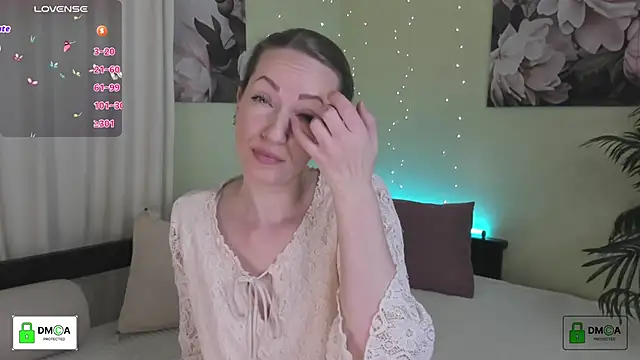 Queenymel online show from February 8, 2026, 3:15 pm