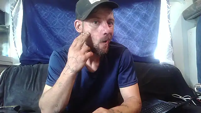 goodick4u28 online show from March 9, 2026, 5:50 pm