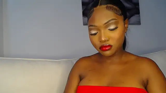 Snapshot of Pretty_Liya08 chatting on February 4, 2025, 11:05 am Pretty Liya08 online show from February 4, 2025, 11:05 am