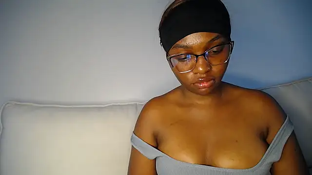 Pretty Liya08 online show from April 19, 2026, 11:31 am