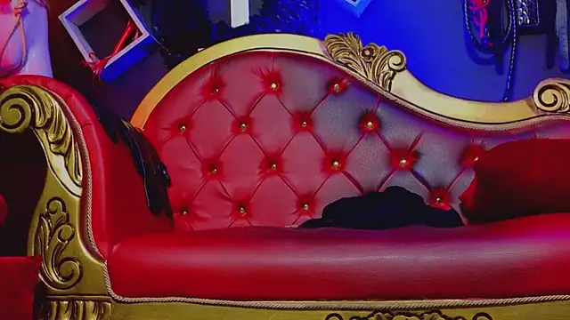 PerlaDivaio online show from January 21, 2025, 1:43 pm