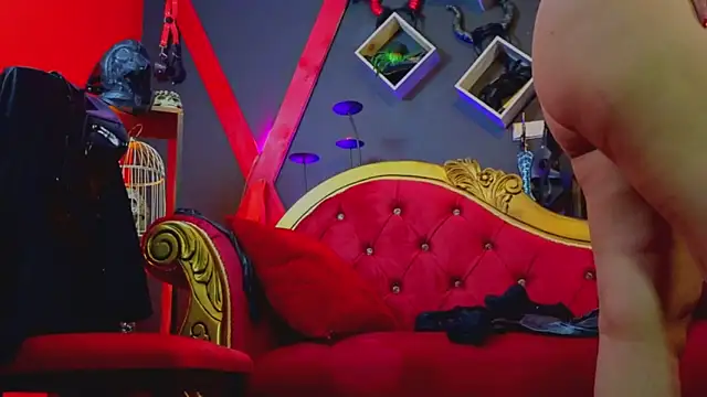 PerlaDivaio online show from September 17, 2025, 1:57 pm