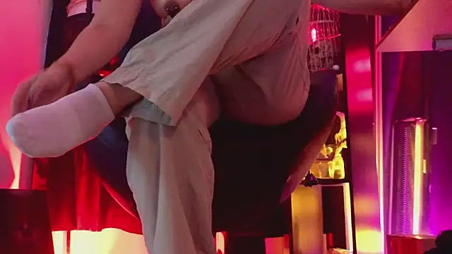 PerlaDivaio online show from March 13, 2026, 1:29 pm