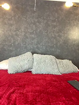 dayra angels online show from April 24, 2026, 6:10 pm