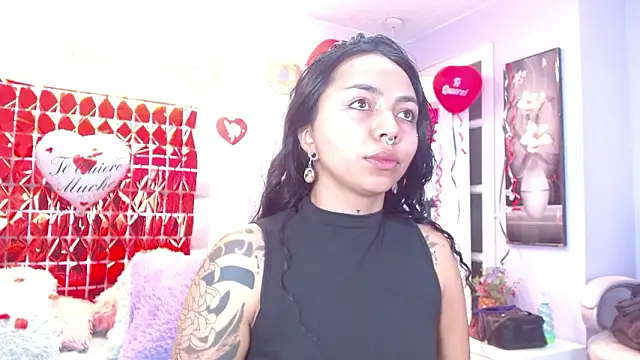 miss soffi  online show from February 28, 2026, 12:28 pm