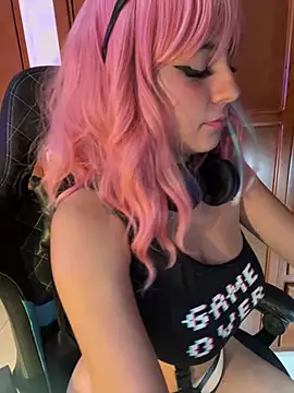 loolla 23 online show from February 21, 2025, 12:27 am