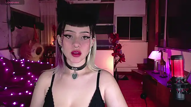 Aquamarinebubble online show from January 28, 2025, 2:11 am