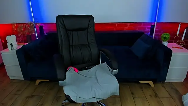 Kamilla Hot online show from September 22, 2025, 6:32 pm