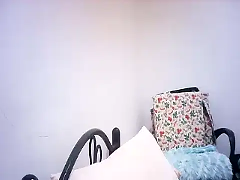 pinay milfxx online show from April 27, 2026, 11:47 pm