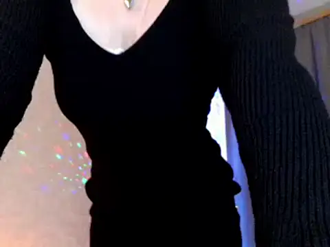 elenaza online show from December 9, 2024, 9:06 am