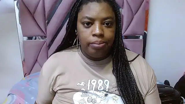 morenahott1 online show from March 20, 2026, 1:27 pm