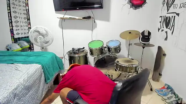 Zack falcon online show from February 25, 2025, 11:11 pm