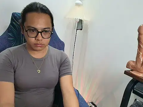 Your PrettyGirlxxx online show from May 26, 2026, 7:59 am