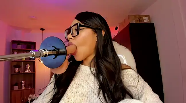 Snapshot of Olivia_ds chatting on January 15, 2025, 4:25 am Olivia ds online show from January 15, 2025, 4:25 am