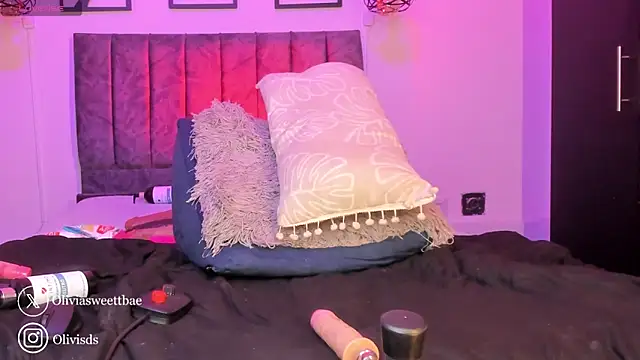 Snapshot of Olivia_ds chatting on March 21, 2025, 7:55 am Olivia ds online show from March 21, 2025, 7:55 am