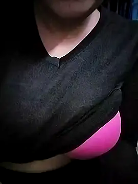 rekhabb123 online show from January 7, 2025, 7:49 pm