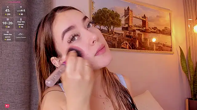 Assh lee  online show from February 27, 2025, 12:34 pm