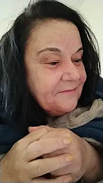Snapshot of Yaya_Mineira chatting on June 9, 2026, 12:06 pm Yaya Mineira online show from June 9, 2026, 12:06 pm