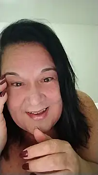 Snapshot of Yaya_Mineira chatting on July 12, 2026, 11:40 pm Yaya Mineira online show from July 12, 2026, 11:40 pm