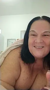 Snapshot of Yaya_Mineira chatting on July 14, 2026, 12:46 am Yaya Mineira online show from July 14, 2026, 12:46 am