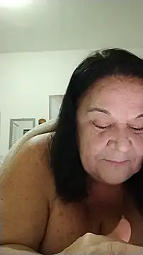 Snapshot of Yaya_Mineira chatting on July 28, 2026, 1:12 am Yaya Mineira online show from July 28, 2026, 1:12 am