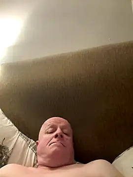 locallad88 online show from October 24, 2025, 11:45 pm