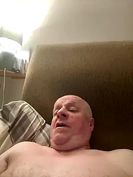 locallad88 online show from November 4, 2025, 11:26 pm