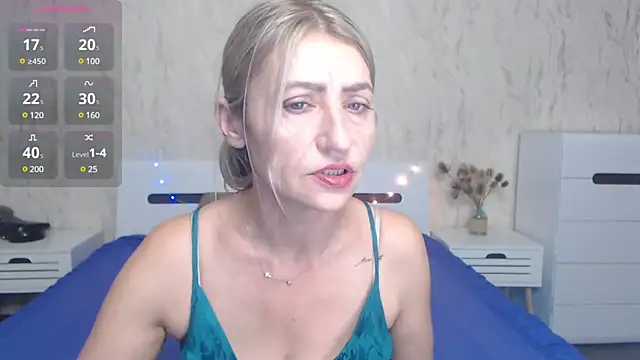 ZoeGrant online show from January 13, 2025, 7:42 pm