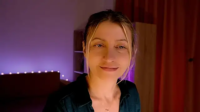 ZoeGrant online show from April 28, 2026, 5:40 pm