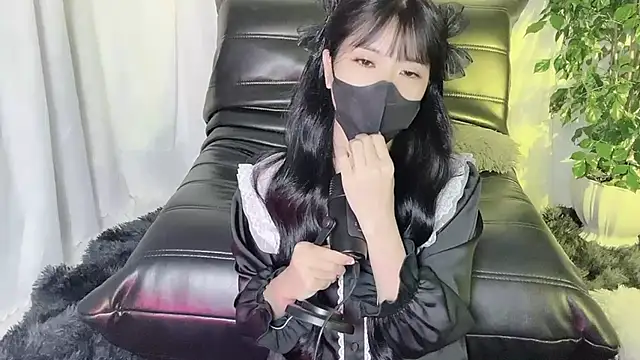 Mya Lee online show from December 17, 2024, 10:22 pm