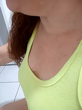 CASADASIGILO2 online show from January 8, 2025, 6:09 am