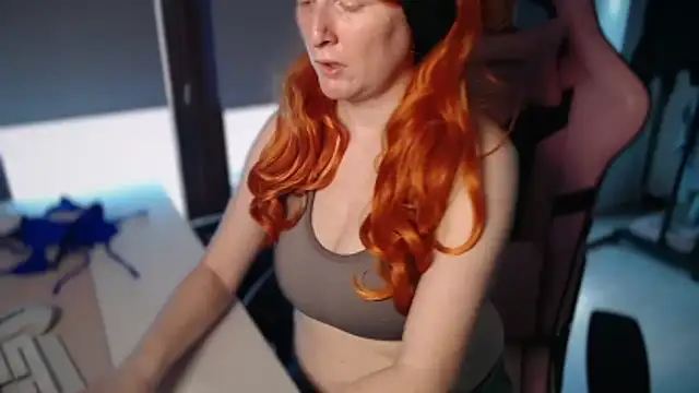 Exotic-Desire online show from April 30, 2026, 8:42 am