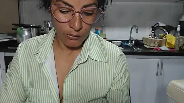 kateleyagrey online show from January 15, 2026, 7:39 pm